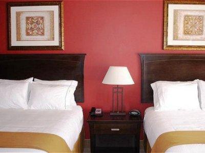 Hotel Express & By Ihg